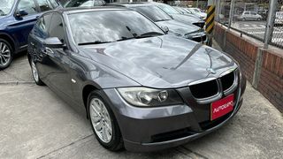 Carro usado BMW 318 i Sedan Mec 2