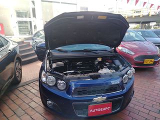 Chevrolet Sonic LT Sec 1,6 2013
