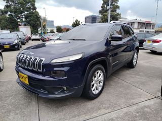 Jeep Cherokee Longitude Plus Sec 3,2 4x4 2015