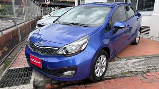 Carro usado Kia Rio Summa Sec 1
