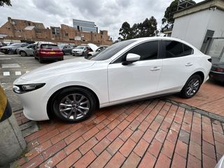 MAZDA 3 NEW TOURING. SEC 2,0 2021