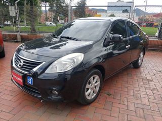 Nissan Versa Advance Aut 1,6 2013