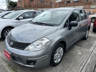 Nissan Tiida Mio Sedan Aut 1,8 2012