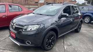 Carro usado RENAULT SANDERO STEPWAY INTENS TREK. SEC 1