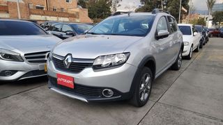 Carro usado Renault Sandero Stepway Dynamique HB Sec 1