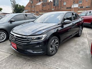 Volkswagen Jetta New A7 Sportline Turbo Sec 1,4 2020