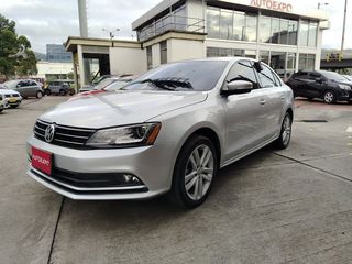 Volkswagen Jetta New Highline Sec 2,5 2016