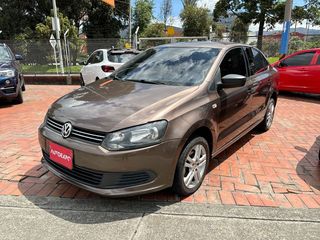 Volkswagen Vento Comfortline Sec 1,6 2016