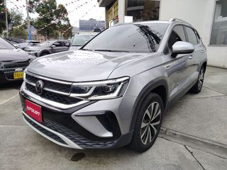 Volkswagen Taos Highline Turbo Sec 1,4 4x2 2022