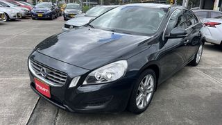 Carro usado Volvo S60 T4 Premium Mec 1