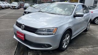 Carro usado Volkswagen Jetta NF Trendline Sec 2