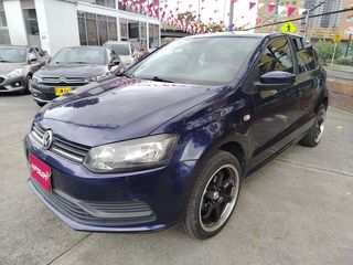 VOLKSWAGEN POLO TRENDLINE. MEC 1,6 2015